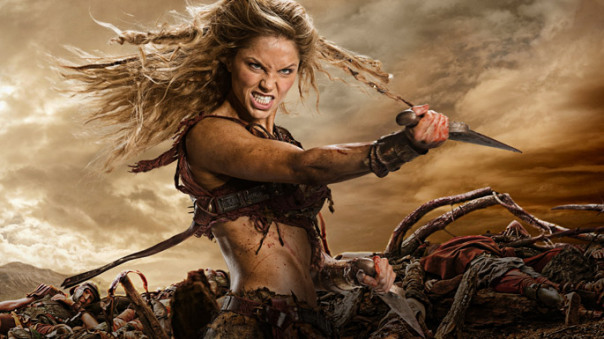 Hellen Hollman como Saxa en Spartacus