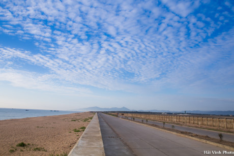 Cung duong ven bien tuyet dep Phu Yen - Sai Gon - Anh 20