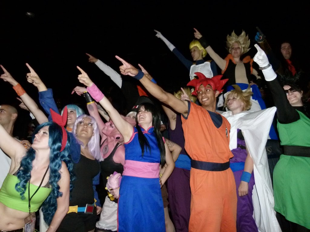 Things To Do In Los Angeles Dragon Ball Z Battle Of The Gods Red Carpet Premiere Fan Photos