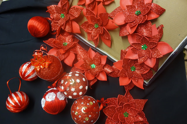 Craciunita- decoratiuni hand made pentru brad
