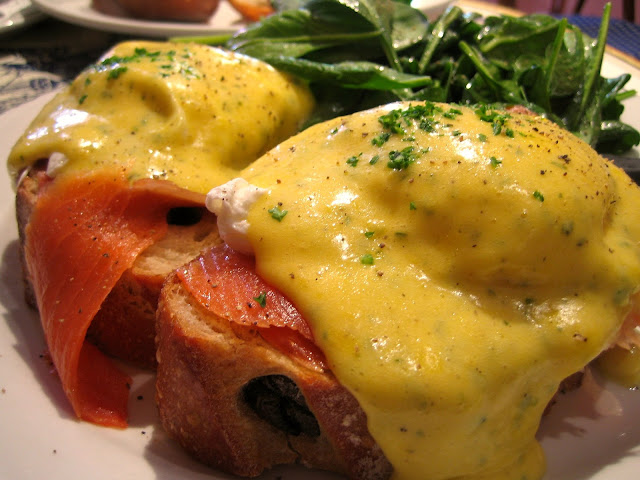 Flickr_sekimura_2390523527--Smoked_salmon_eggs_Benedict%5B1%5D.jpg