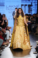 Radhika Apte Latest Stills at Lakme Fashion Week TollywoodBlog