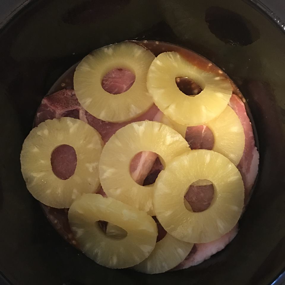 to Sam's Kitchen Crockpot Hawaiian Pork Chops