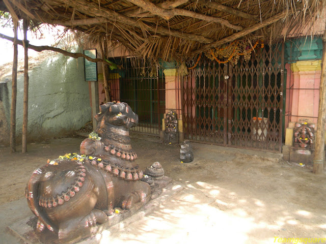 The Ramalingeshwara Cave Temple 