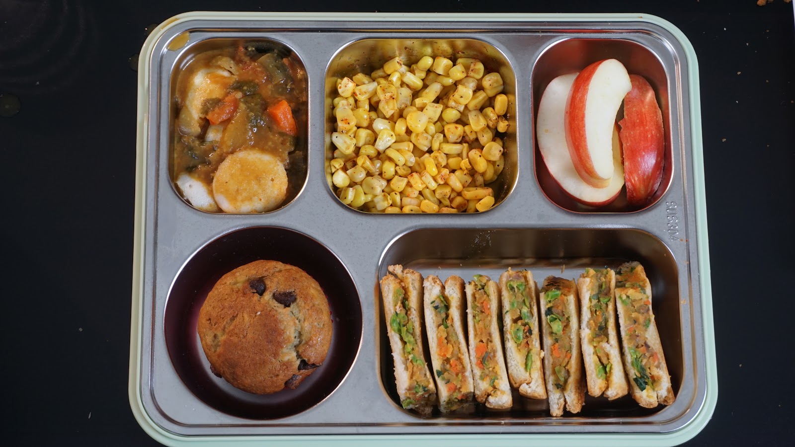 Lunch Box 5 / Veg Sandwich , Mini Idli, Masala Corn Steffi's Recipes