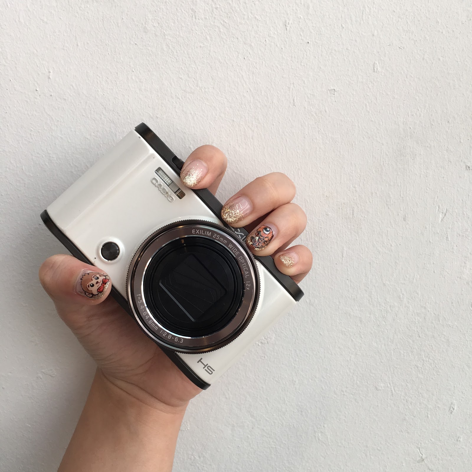 Selfie Camera Review: Casio Exilim ZR3500 (vs ZR1000 / ZR1500) - Grace