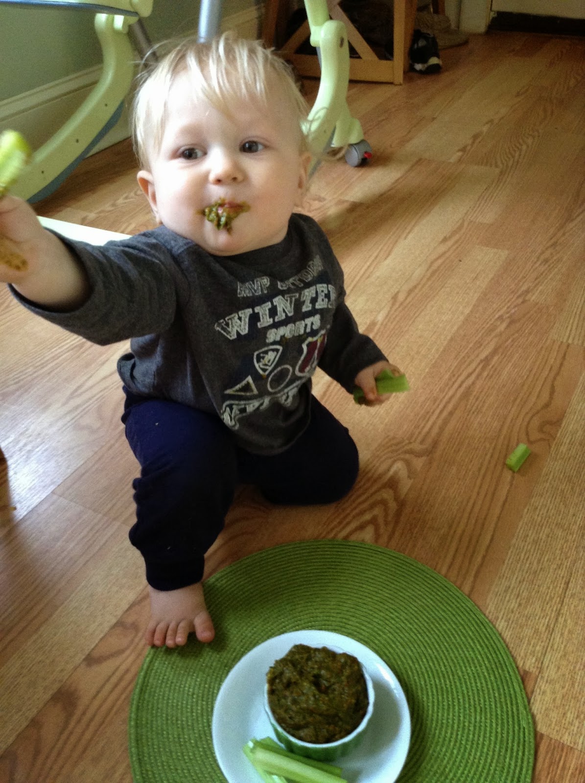 Mommy and Her Latte Creamy Spinach Dip