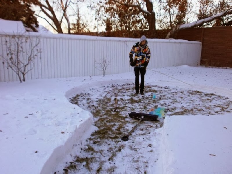 What This Couple Built In Their Snowy Backyard Made Me Insanely Jealous. Seriously…Wow. What This Couple Built In Their Snowy Backyard Made Me Insanely Jealous. Seriously…Wow.