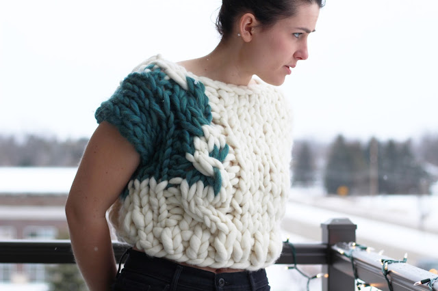 giant knitting knit handknit cabled intarsia colorblocked sweater roving chunky gauge sweater pullover handmade one of a kind ooak brunette girl young woman blogger fashion designer outfit of the day ootd knit techniques handcrafted artisan 