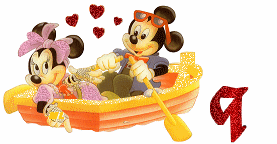 Alfabeto brillante de Mickey y Minnie paseando en lancha Q.  