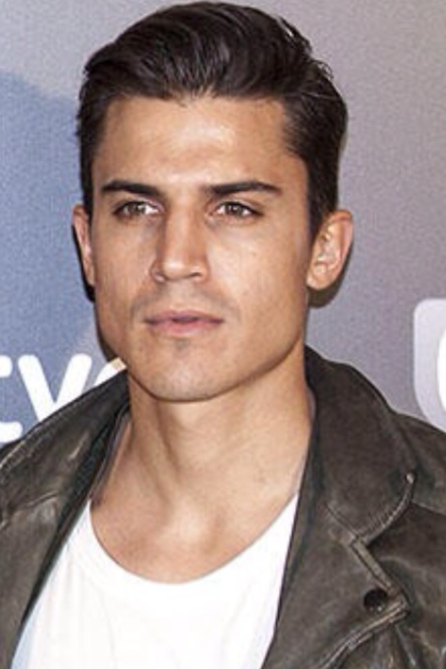 Álex González (13 August 1980, Madrid, Spain) movies list and roles