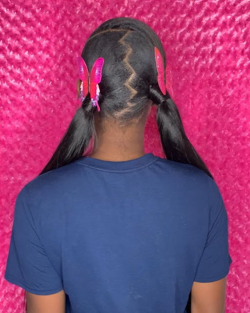 29+ Ways to Create Black Sleek Ponytail Hairstyles Ideas To Copy In 2020 Add a pop of color to your hair with a coiffure like this one 29+ Ways to Create Black Sleek Ponytail Hairstyles Ideas To Copy In 2020