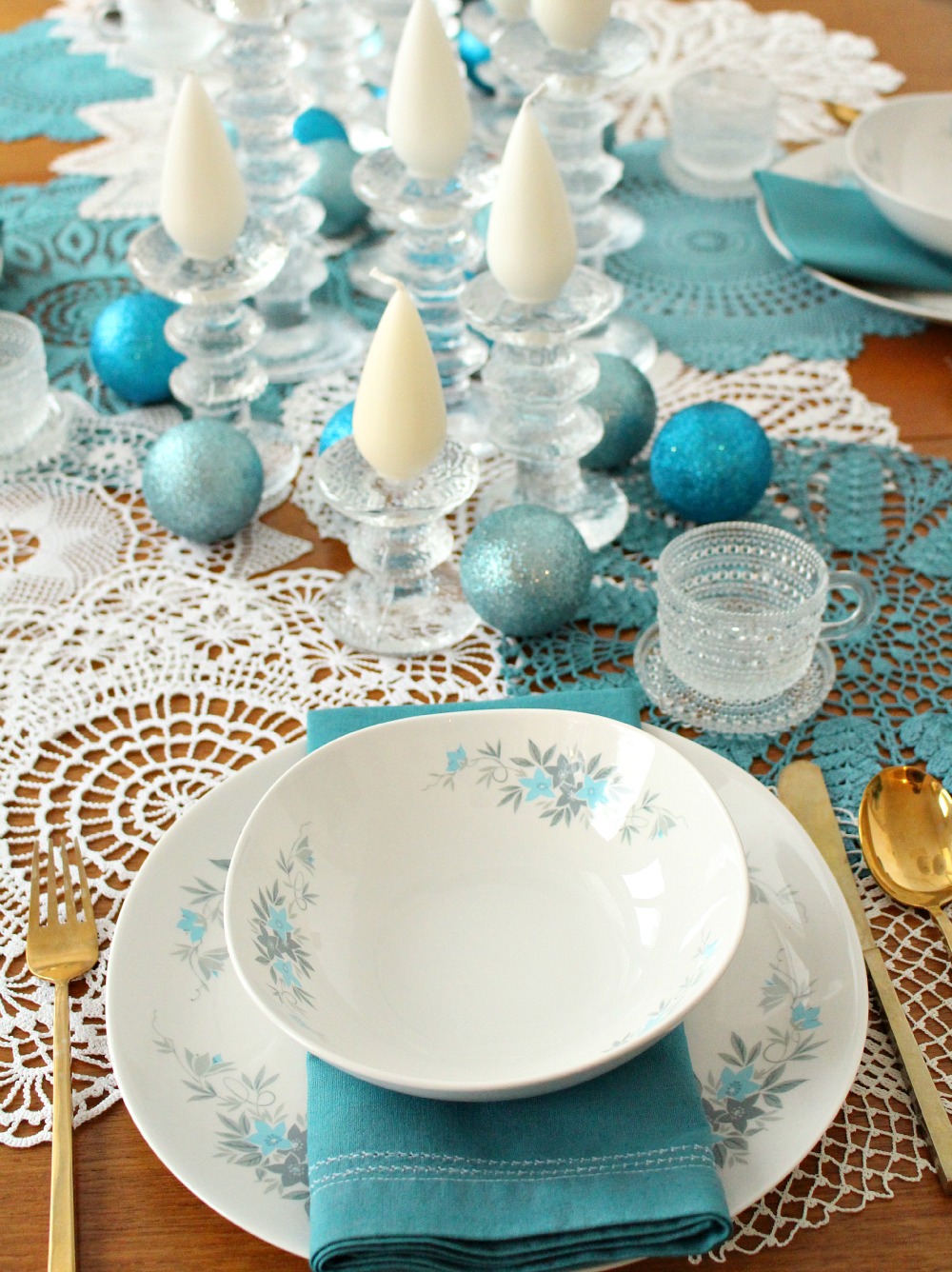 dyed doilies 20 Modern DIY Projects to Dye For | How to Dye Anything!