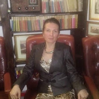 SÂNZIANA EMANOIL Scriitor