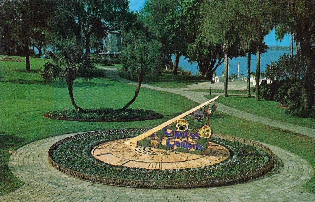 Vintage Travel Postcards: Cypress Gardens