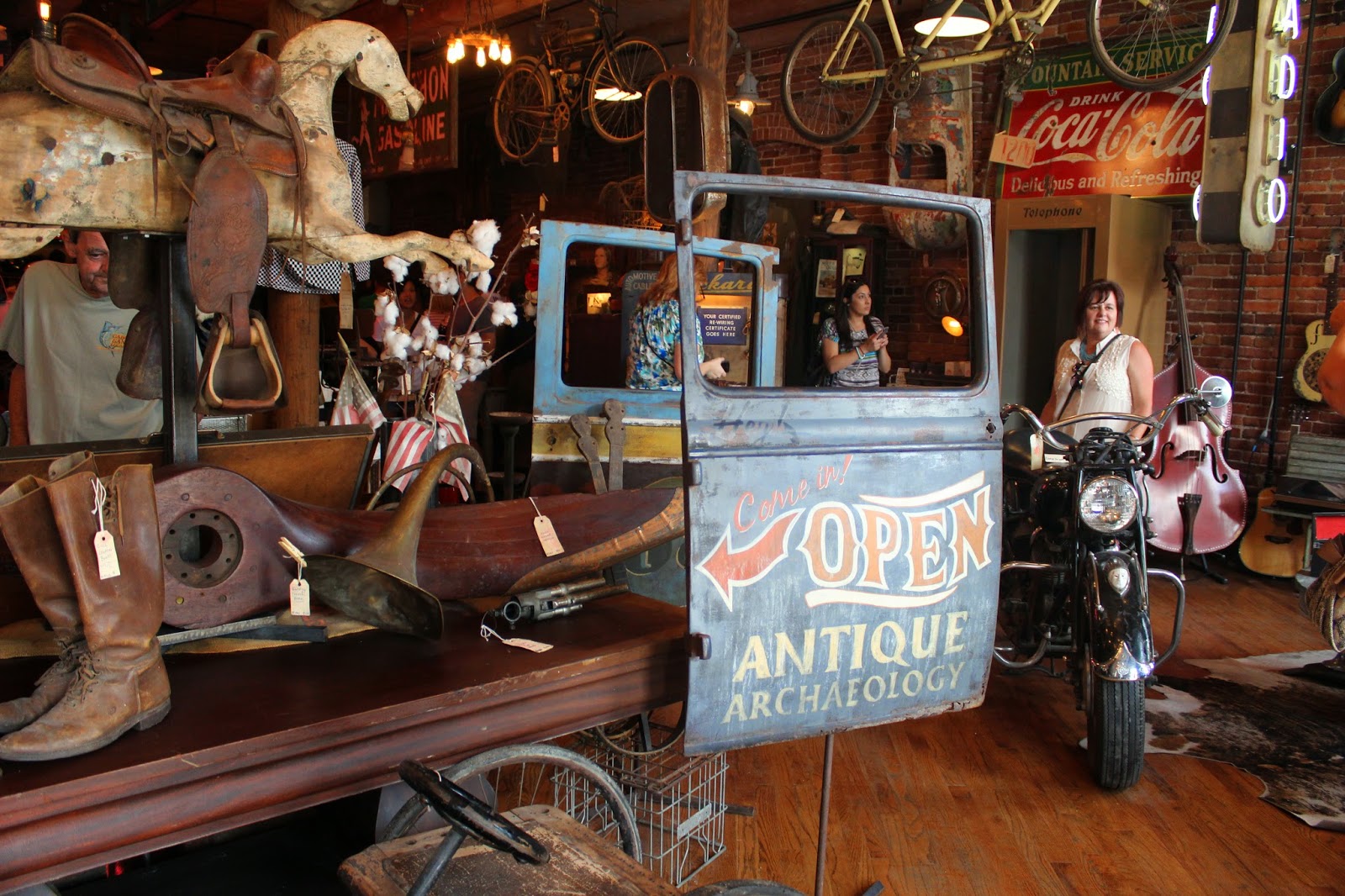 Snug Harbor Bay Antique Archaeology Nashville