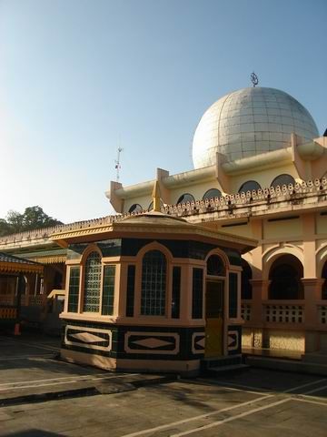 Masjid Raya Pekanbaru ~ fokuzzone