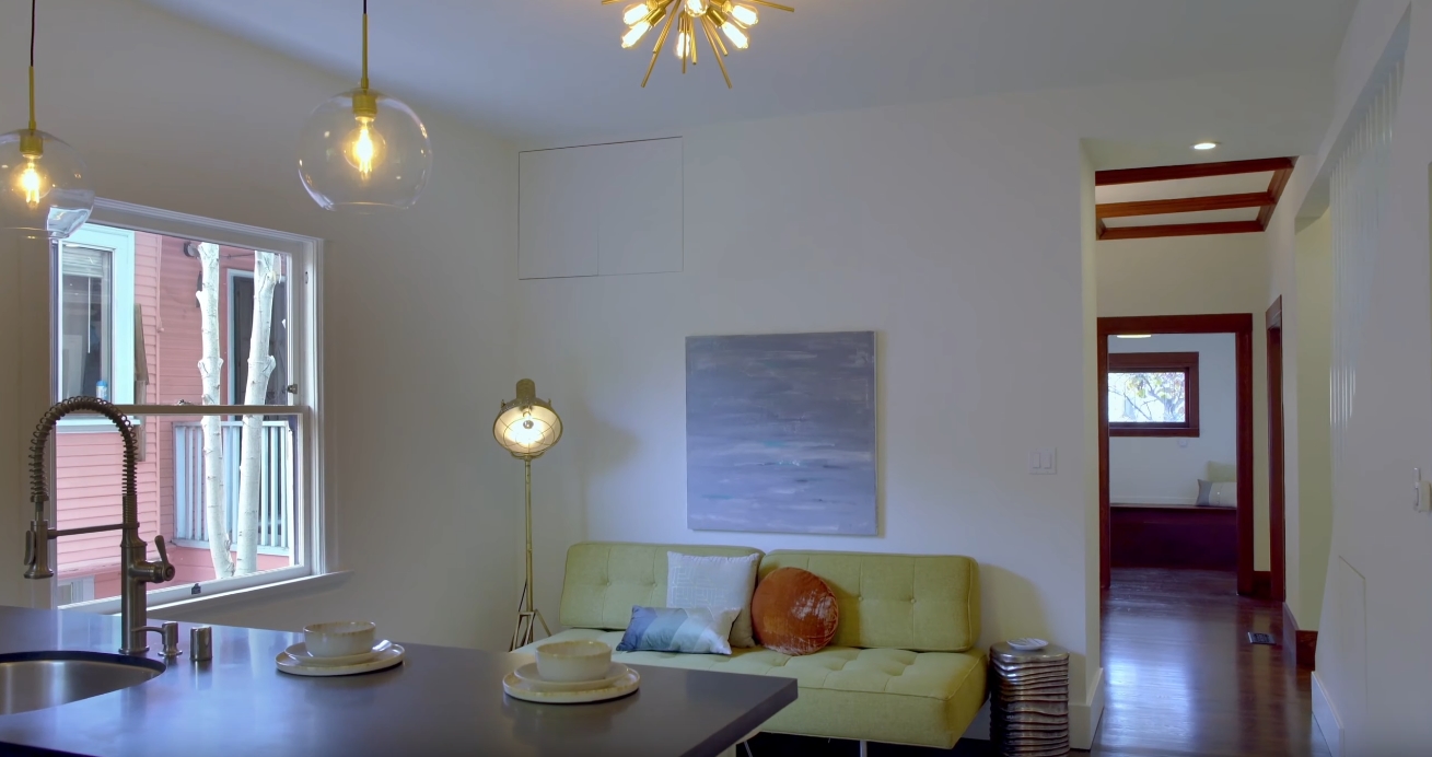 14 Photos vs 5724 Gaskill St, Oakland, CA vs. Home Interior Design Tour