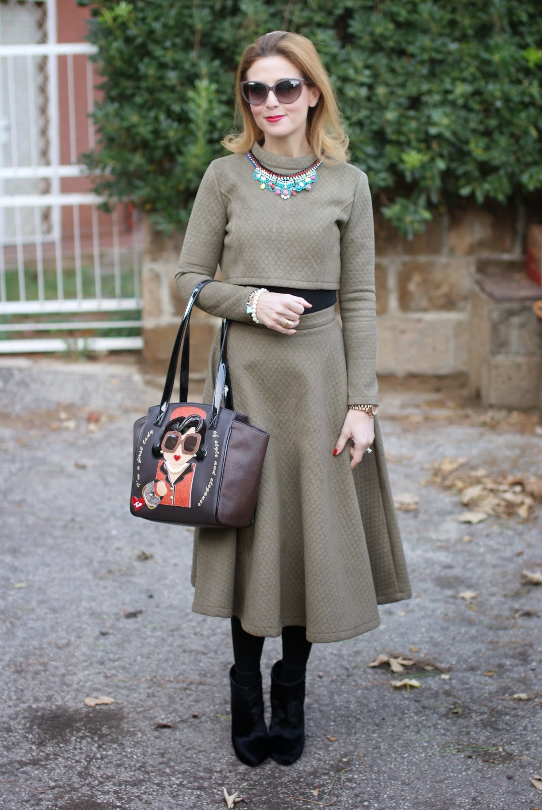 Quilted crop top and midi skirt, Braccialini Jackie Kennedy bag, Le Silla ankle boots, Fashion and Cookies, fashion blogger