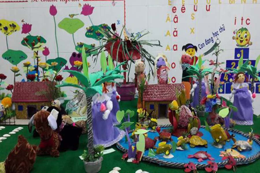 Hội thi đồ dùng đồ chơi tự làm bậc mầm non tại Trường Mầm non Đồng Phú