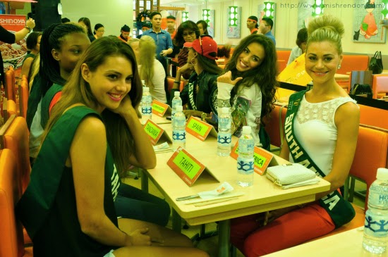 Lunch with Ms. Earth 2014 candidates at Yoshinoya