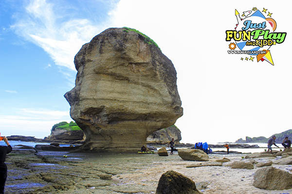 pantai batu payung lombok