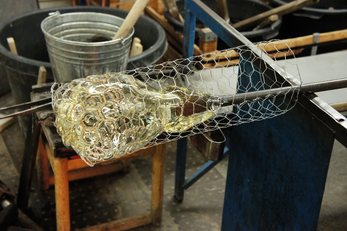 Passer Domesticus glass blowing 04.