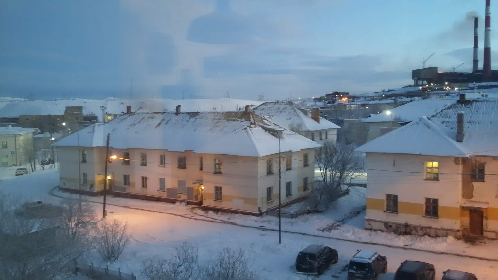 Погода никель мурманской норвежский сайт. Посёлок городского типа никель. Никель Печенгский район. Поселок никель Мурманская область. Мурманская область Печенгский район пгт никель.