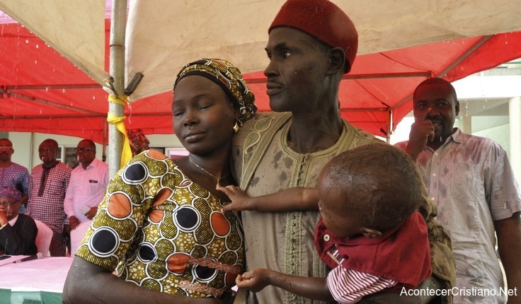 Cristianos nigerianos atacdos por Boko Haram