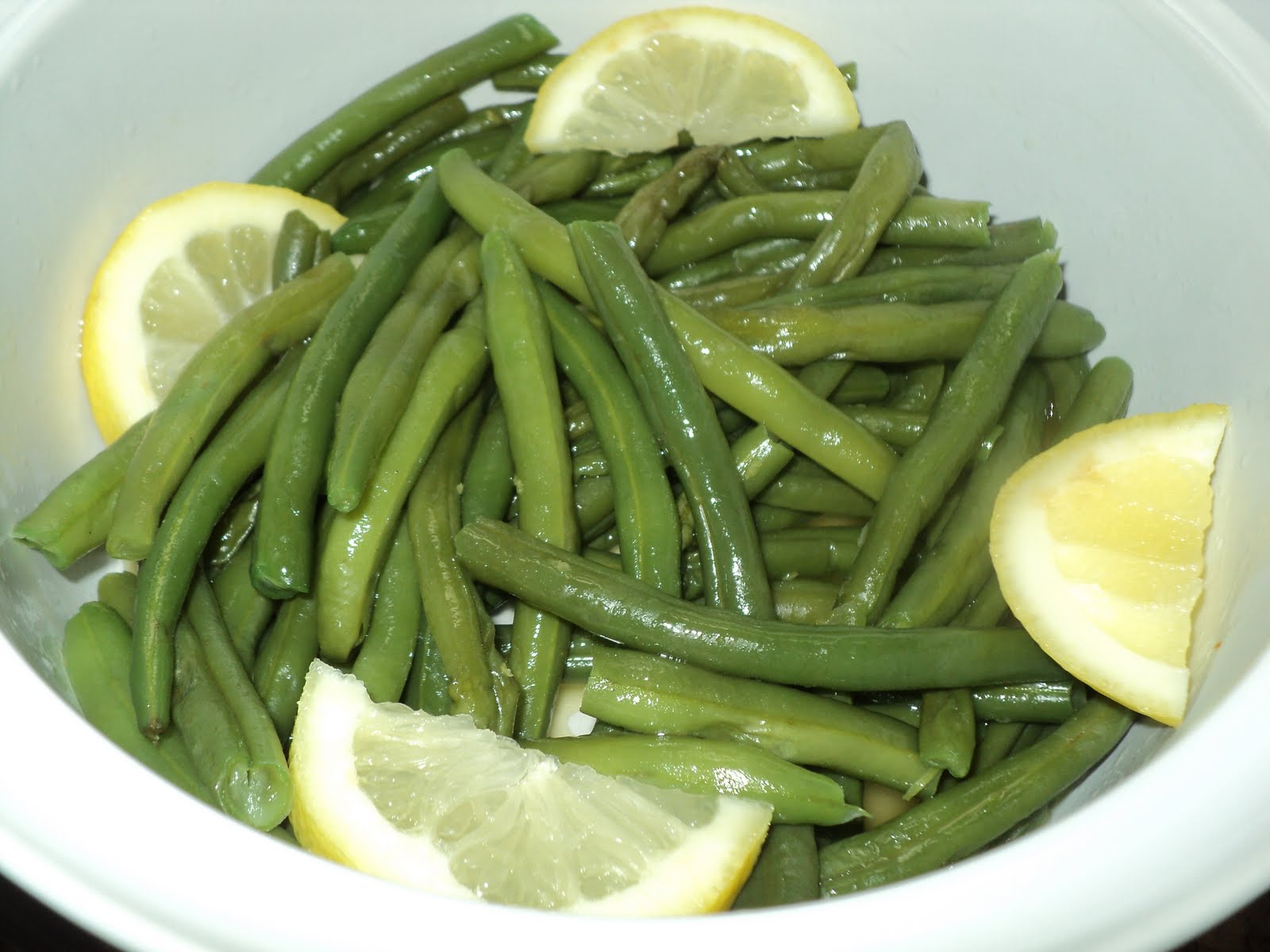 simply made with love Green Beans with Lemon Herb Butter