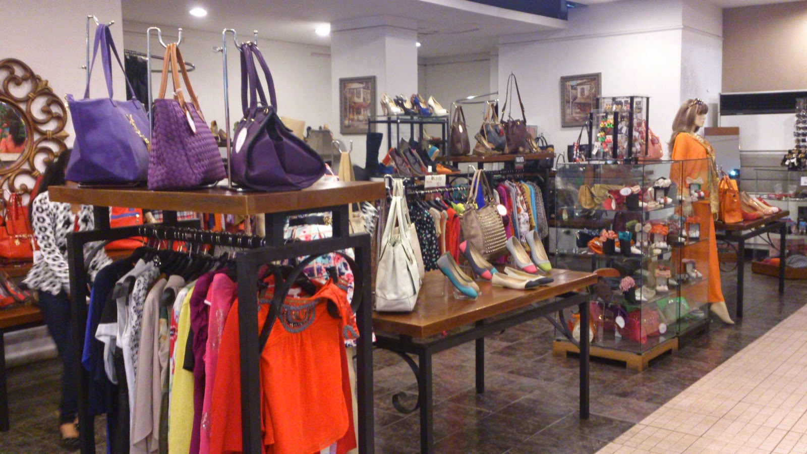 The sisters' favorite things... Bandung Factory Outlet Rumah Mode