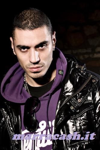 Marracash Biografia Discografia Dettagli E Ultime
