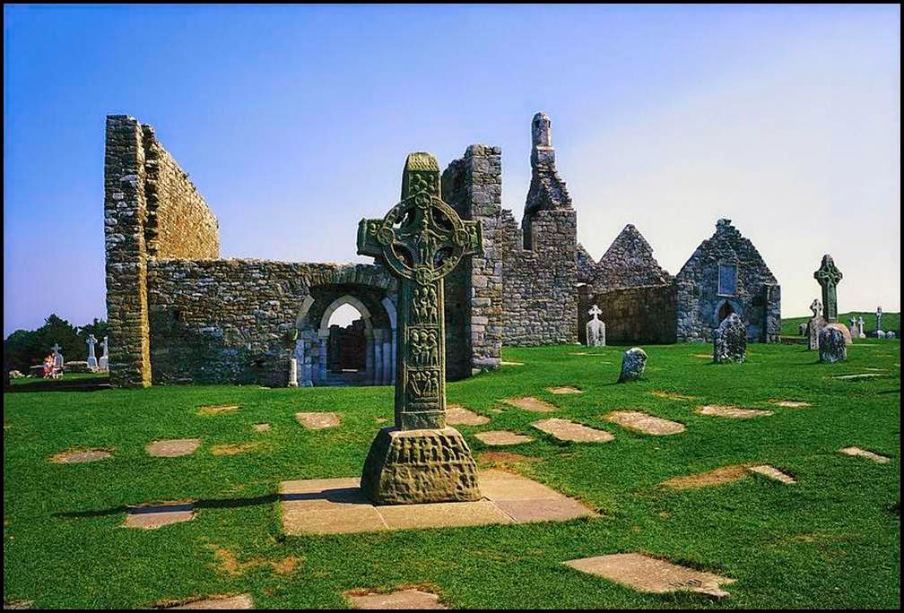 Clonmacnoise The historical settlement in Ireland (Part 1) Travel
