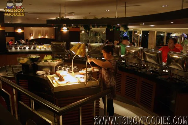 latitude traders hotel buffet