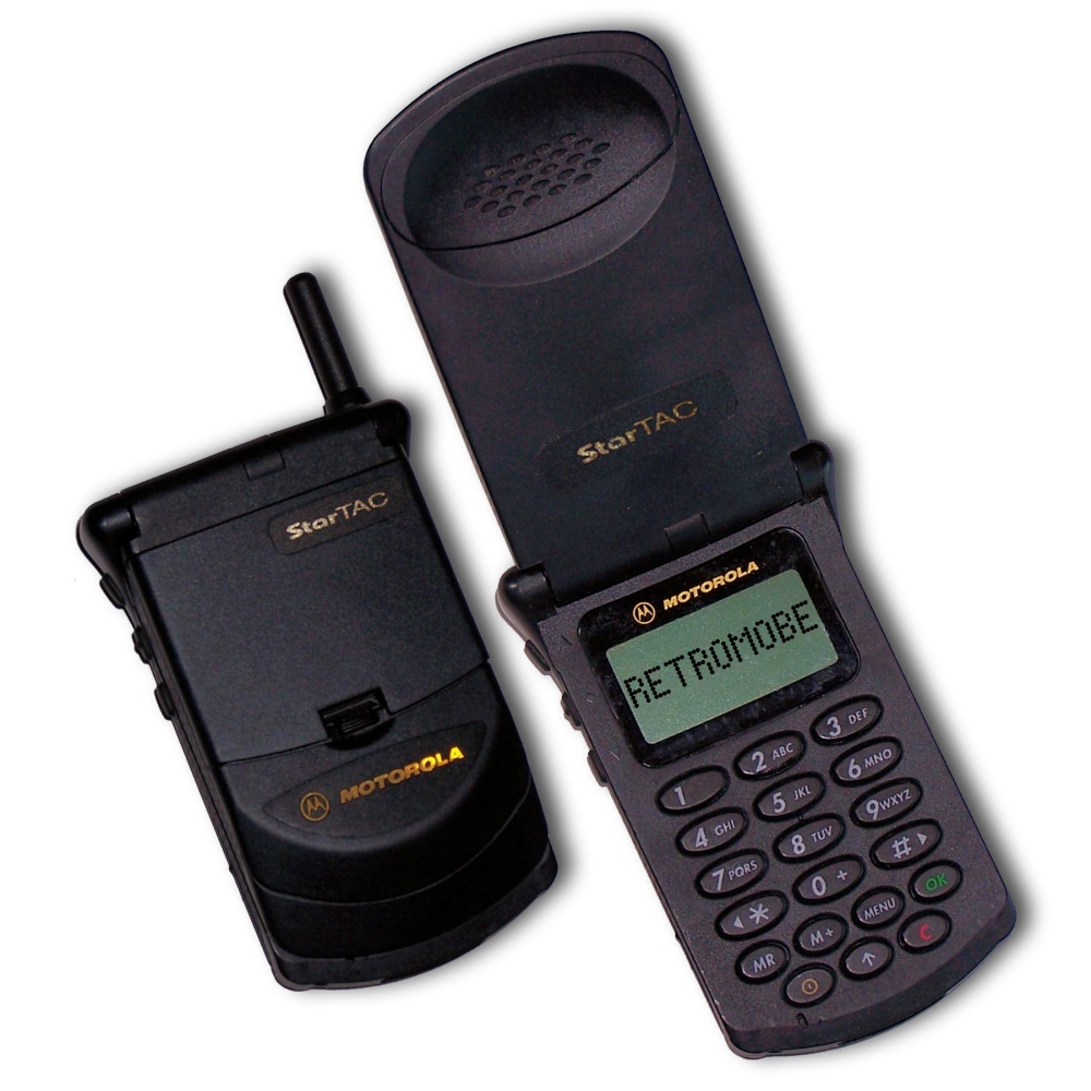 Retromobe - retro mobile phones and other gadgets: Motorola StarTAC (1996)