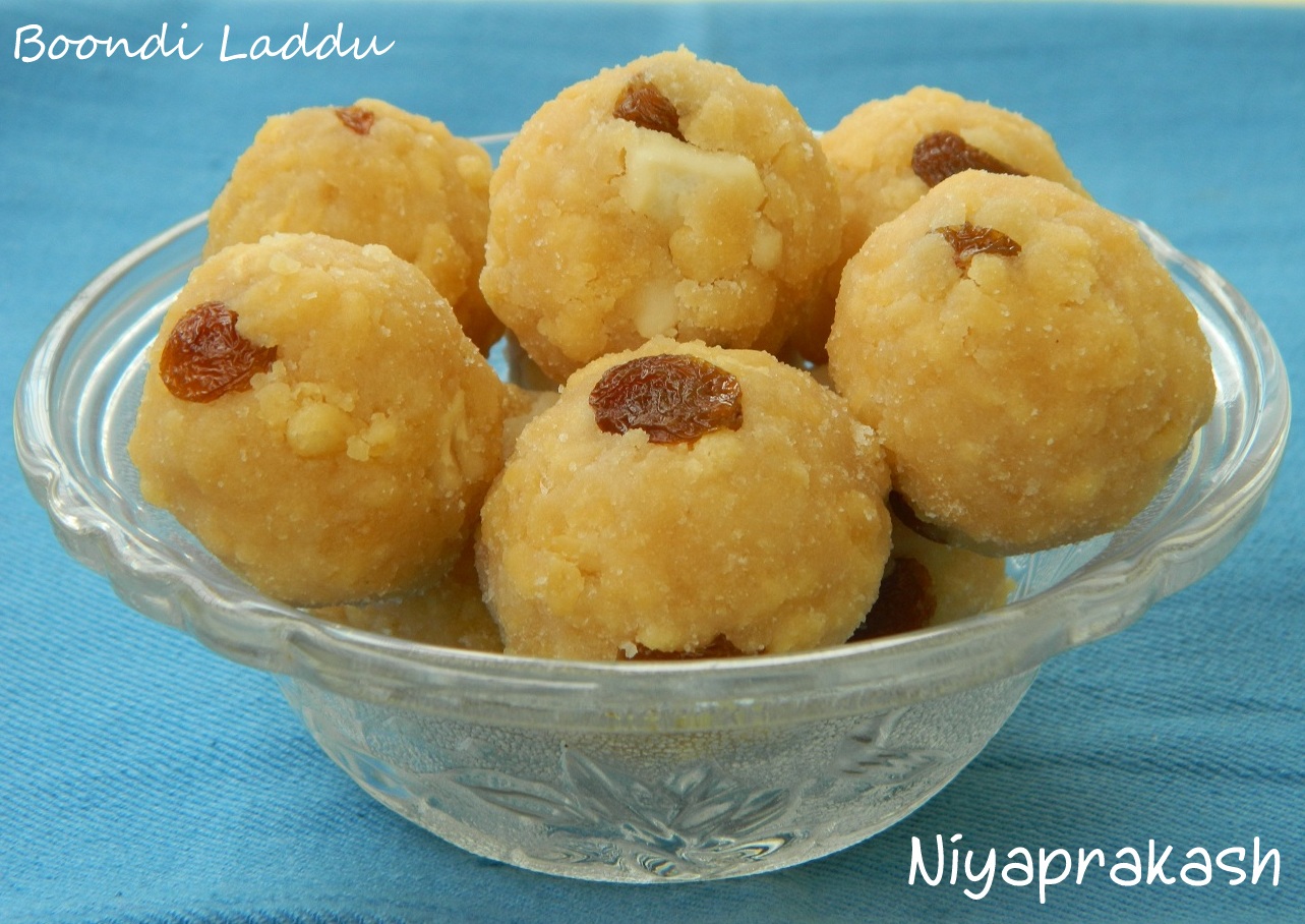Niya's World: Boondi Laddu (made of Dry Roasted Gram Flour)