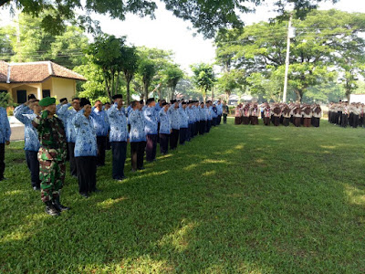 SERKA SUTARNO SEBAGAI DANKI UPACARA  HARI PAHLAWAN YANG  KE 72TH