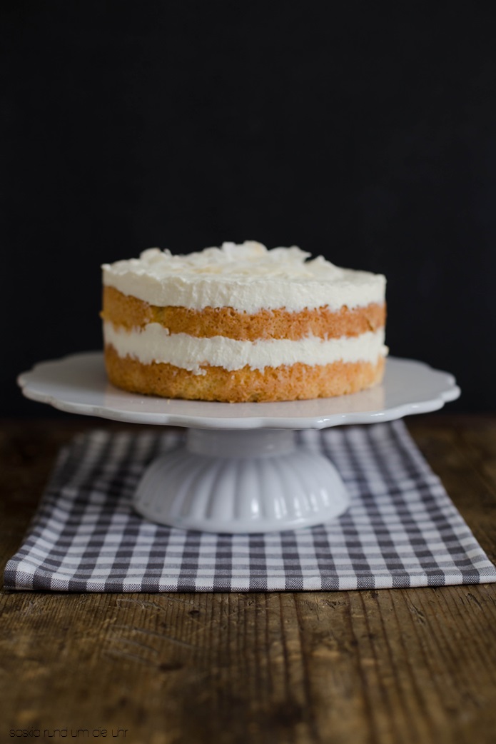 SaskiarundumdieUhr: Kokos Quark Torte SaskiarundumdieUhr: Kokos Quark Torte