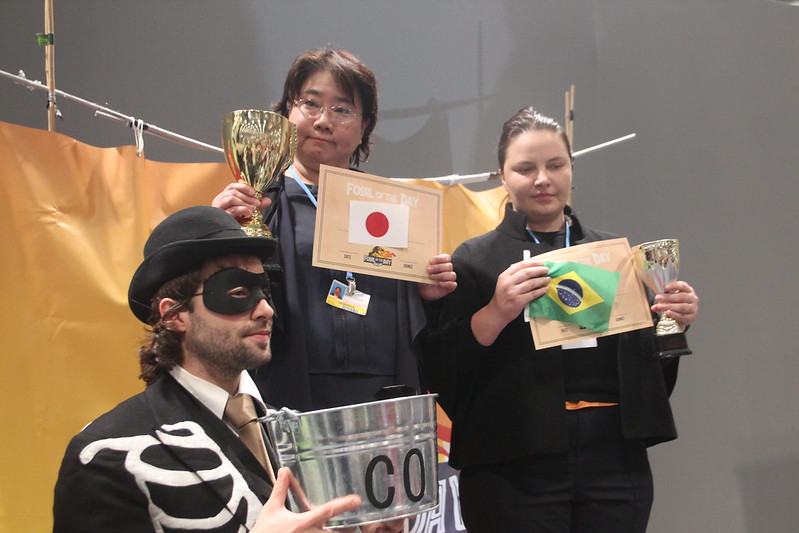 Fossil Awards to Japan, Brazil and a Ray of the Year to the IPCC