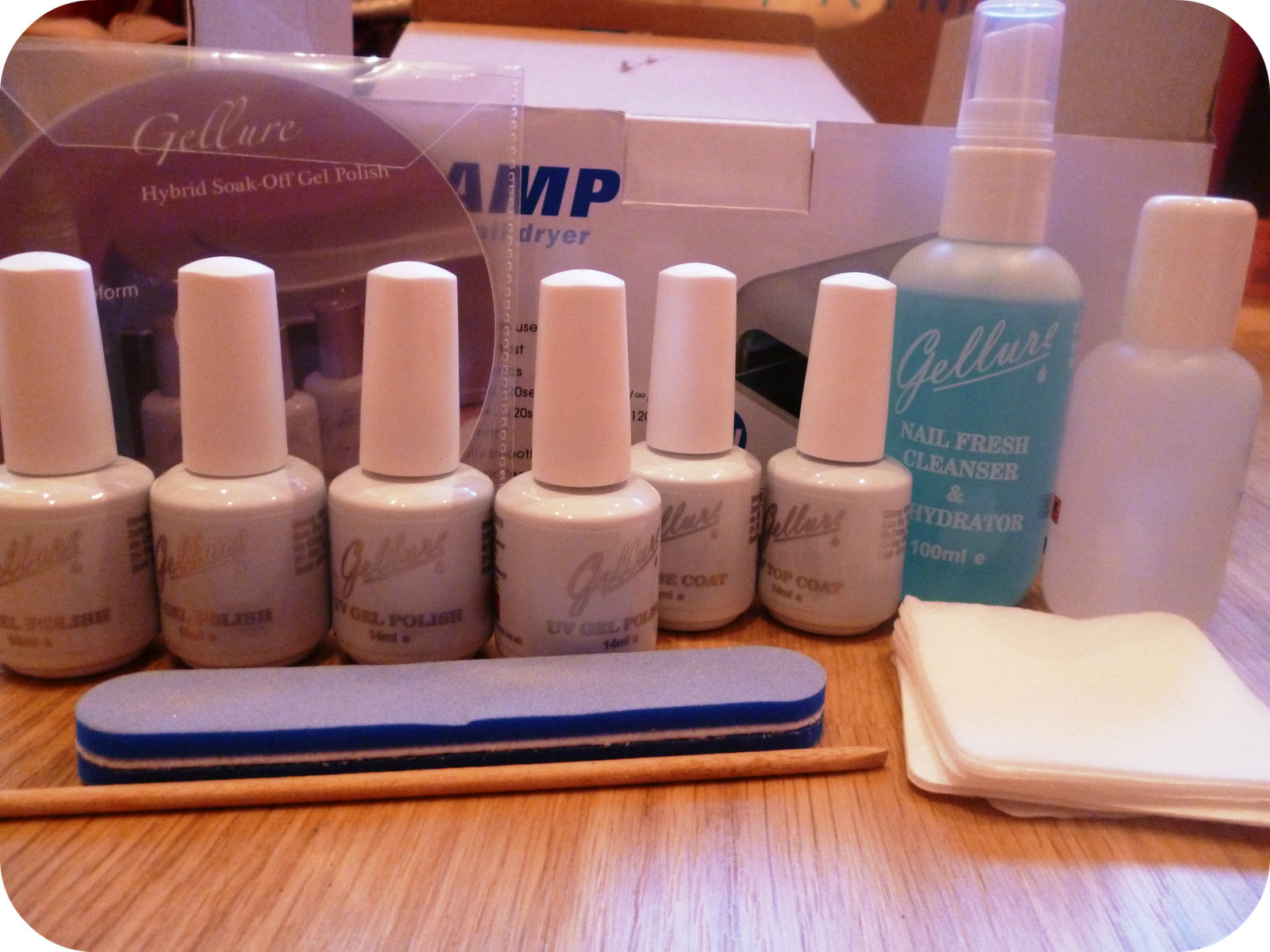 The Cosmetics Kitten At Home Gellure/Shellac/Gel Nails Kit!