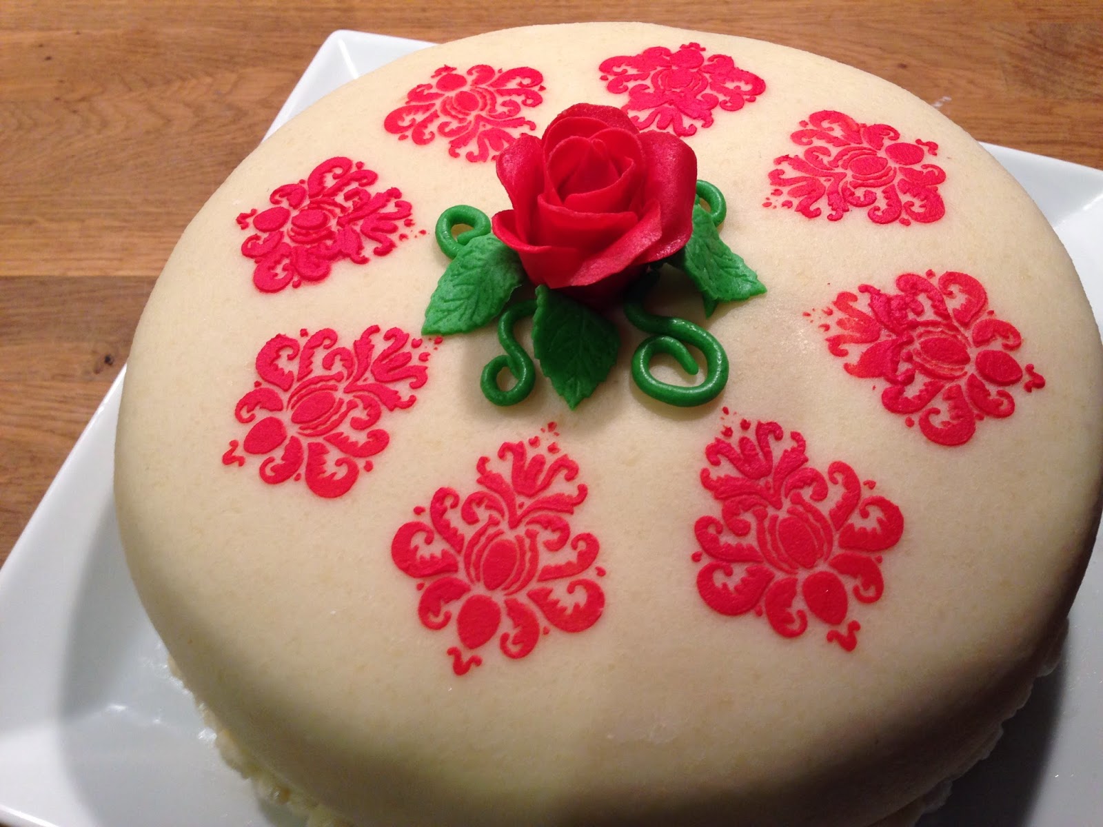 Sjov Og Ballade Med Kager Fondant Kage Med Stencils