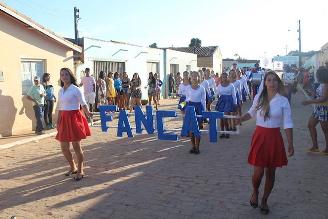 Escolas de Catuaba mais uma vez dão show no Tradicional Desfile Cívico