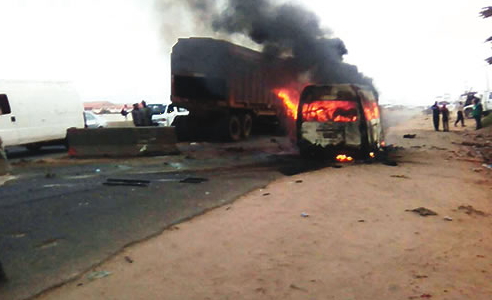4 burnt to death lagos ibadan expressway