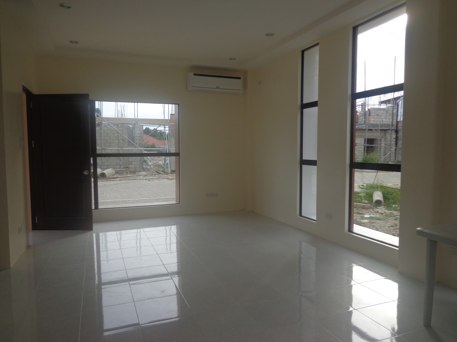Elegant and Open Wide Space house and lot for saleCordova, Cebu