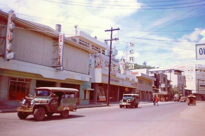 30 Color Snapshots That Capture Street Scenes of Olongapo, Philippines