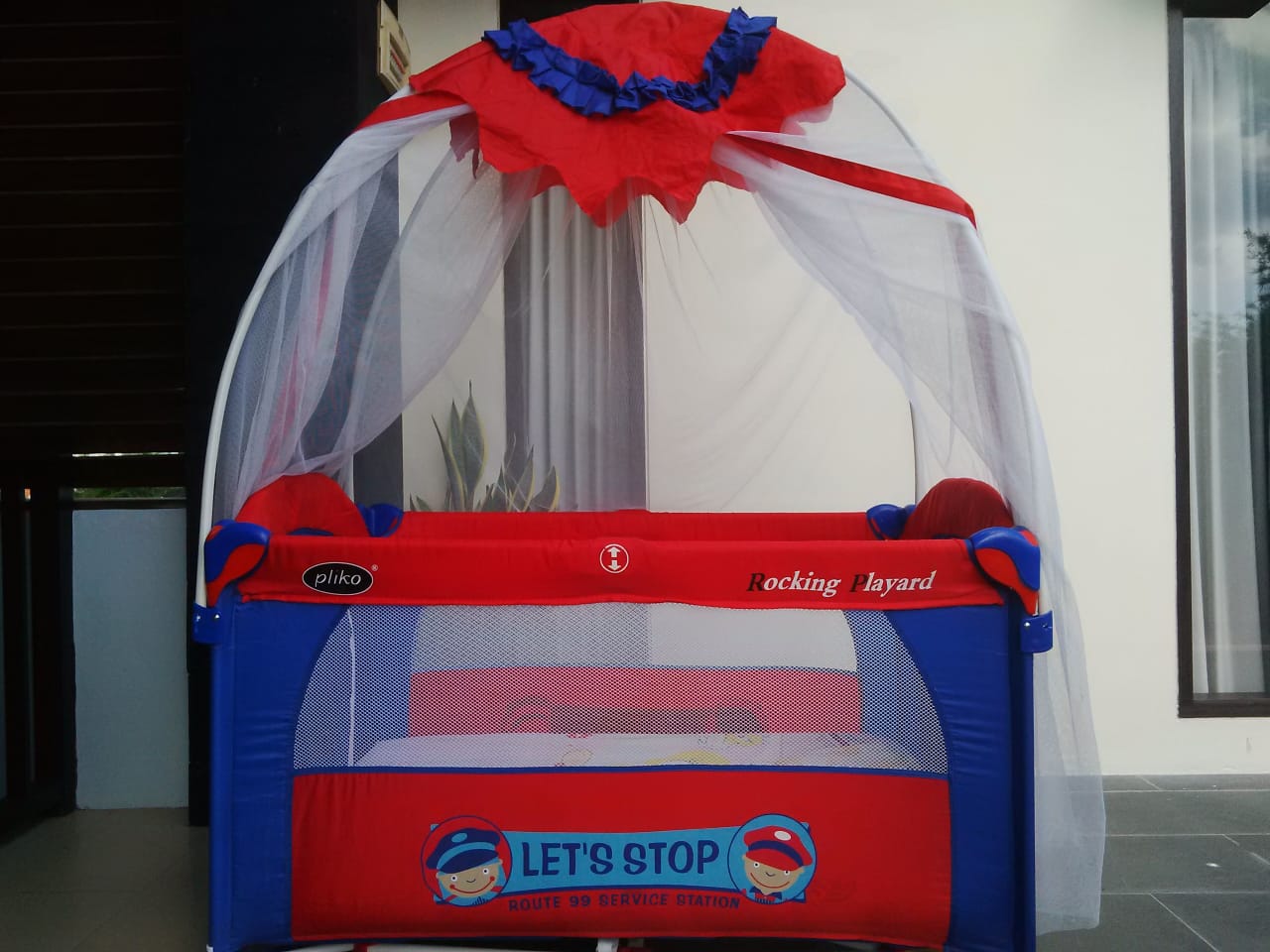 Portable Crib or Baby Cot Hire