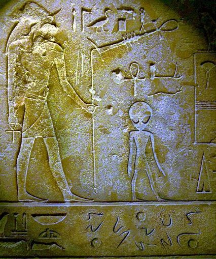 alien-green-men-Egyptian-hieroglyphs.jpg