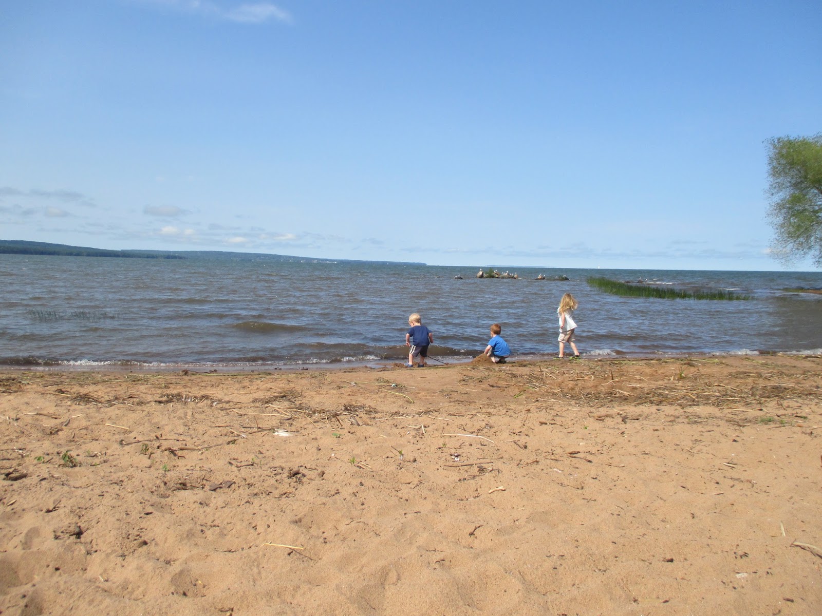 Backyard Excursions: Lake Superior: Maslowski Beach