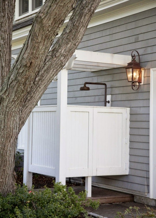 Designs for stimulating garden showers