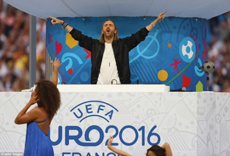 Thong diep y nghia trong Le khai mac EURO 2016 - Anh 22